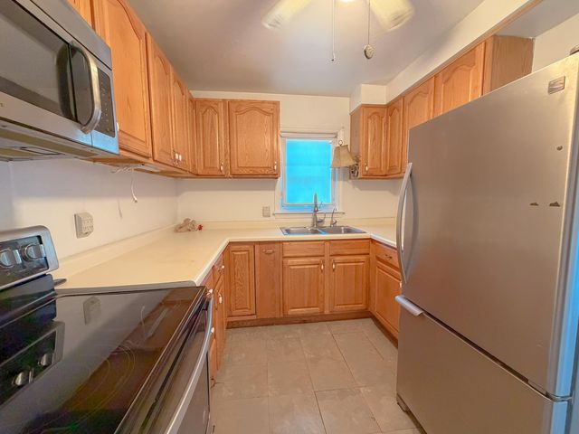 905 S Pearl Street, Knox, IN 46534