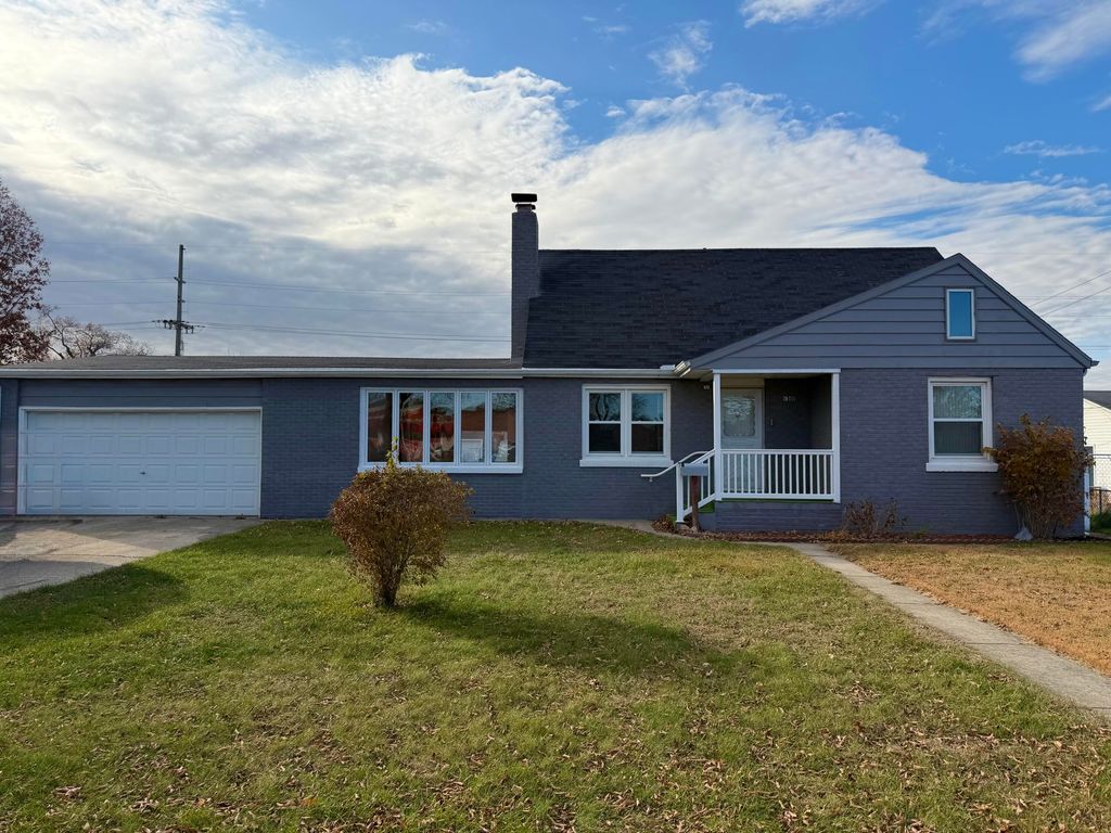 905 S Pearl Street, Knox, IN 46534