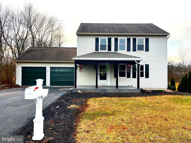325 VILLAGE SPRING LN, Reinholds, PA 17569