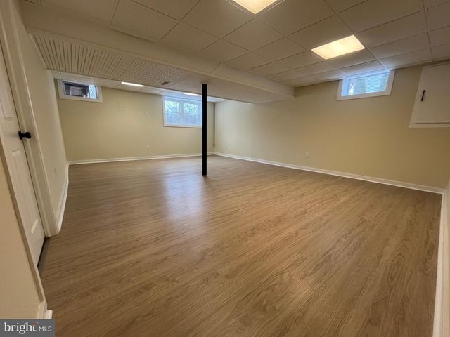 325 VILLAGE SPRING LN, Reinholds, PA 17569