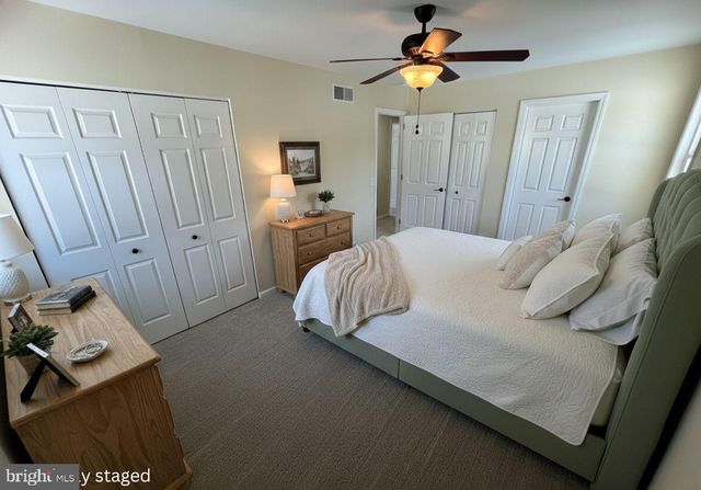 325 VILLAGE SPRING LN, Reinholds, PA 17569