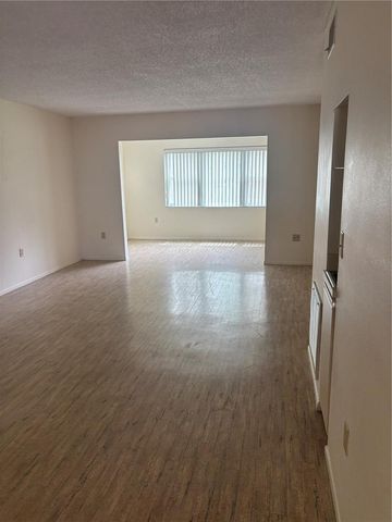 1239 S MARTIN LUTHER KING JR AVENUE 103, Clearwater, FL 33756