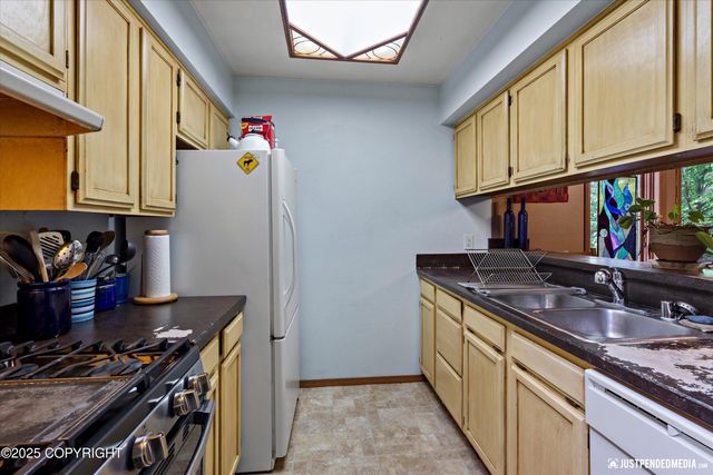 7409 S Timberview Drive, Wasilla, AK 99623
