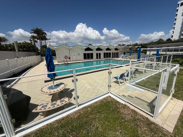 2909 S Ocean Boulevard 6a, Highland Beach, FL 33487