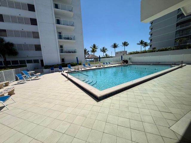 2909 S Ocean Boulevard 6a, Highland Beach, FL 33487