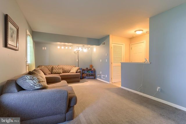 101 WOODSIDE CT, Annville, PA 17003