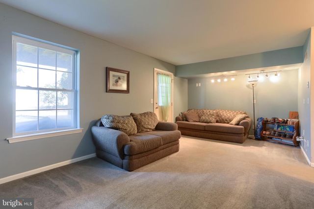 101 WOODSIDE CT, Annville, PA 17003