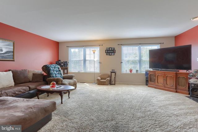 101 WOODSIDE CT, Annville, PA 17003