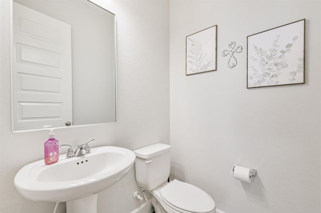 1320 Rio Hollow Lane, Magnolia, TX 77354