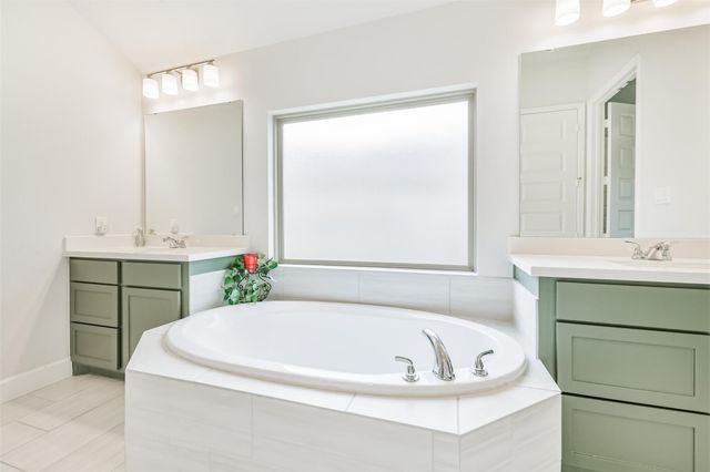 1320 Rio Hollow Lane, Magnolia, TX 77354