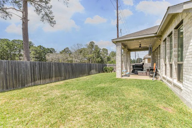 1320 Rio Hollow Lane, Magnolia, TX 77354