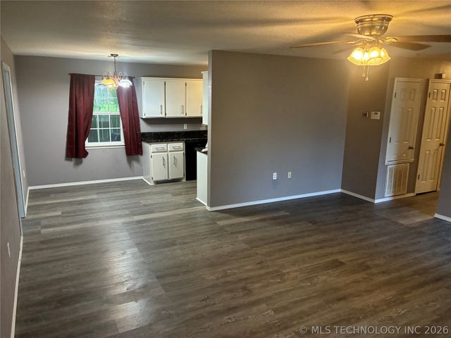 321 Ted Allen Lane, Stigler, OK 74462