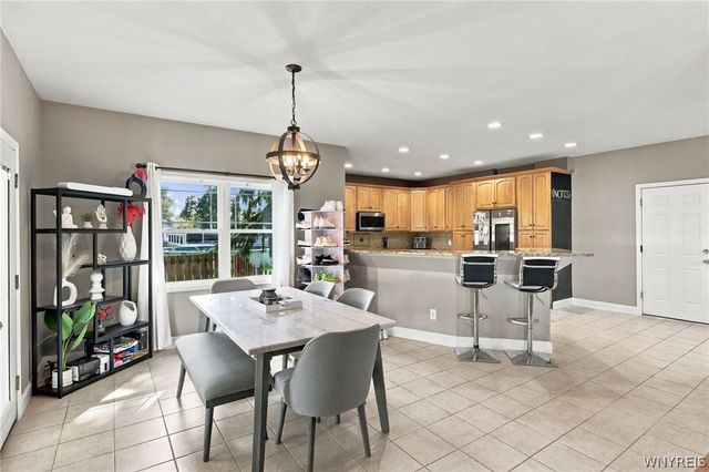 6345 Shawnee Road, Wheatfield, NY 14120