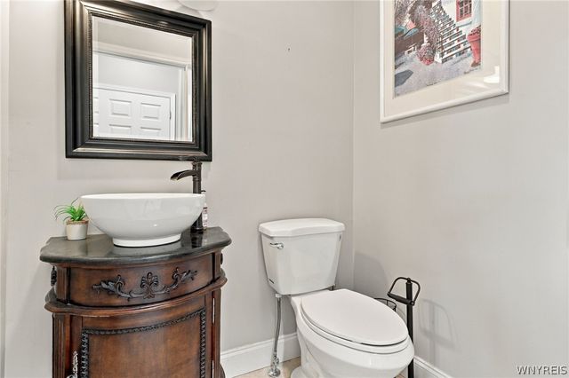 6345 Shawnee Road, Wheatfield, NY 14120