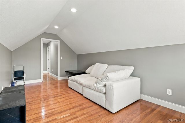 6345 Shawnee Road, Wheatfield, NY 14120