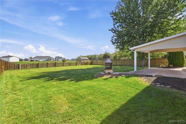 6345 Shawnee Road, Wheatfield, NY 14120
