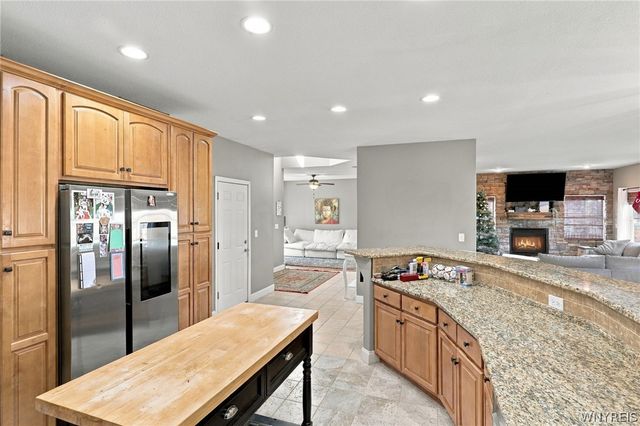 6345 Shawnee Road, Wheatfield, NY 14120