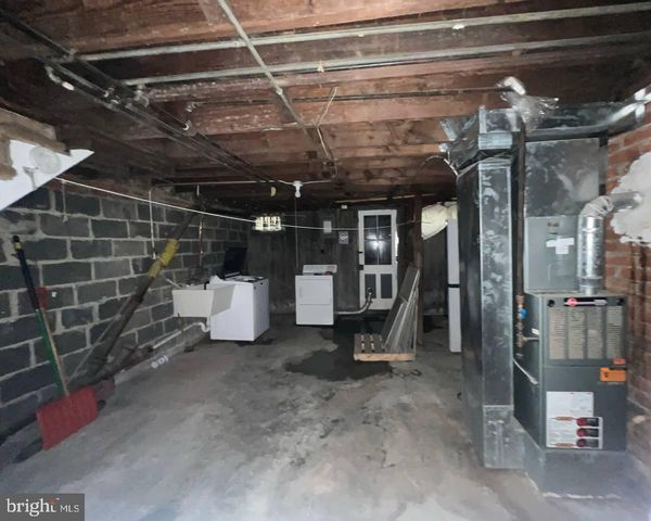 3722 10TH ST, Baltimore, MD 21225