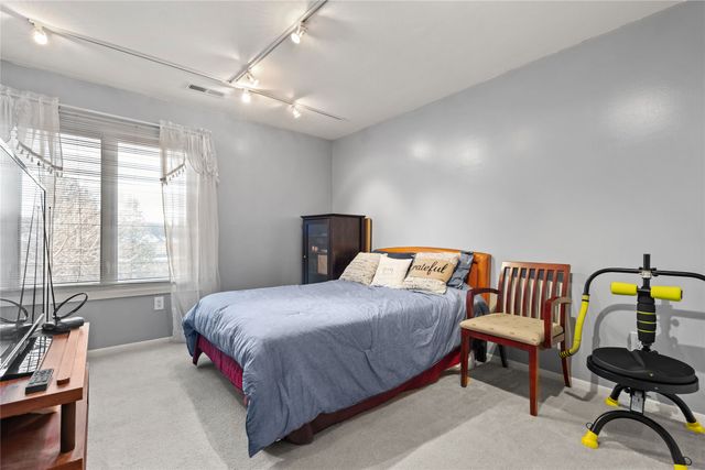 1100 50th Street 1105, West Des Moines, IA 50266