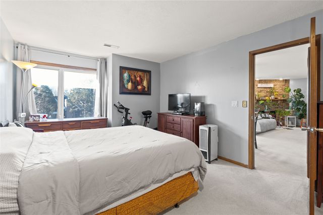 1100 50th Street 1105, West Des Moines, IA 50266