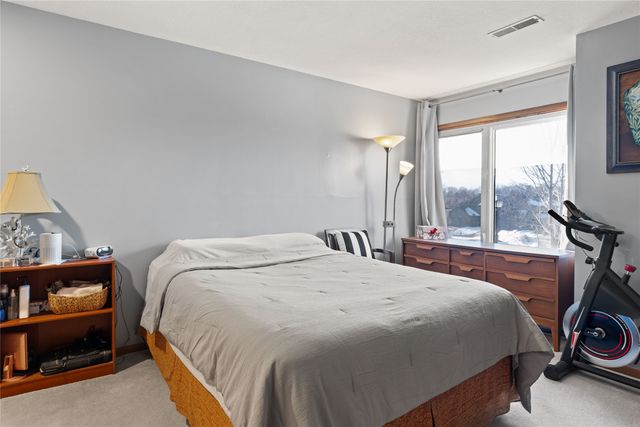 1100 50th Street 1105, West Des Moines, IA 50266