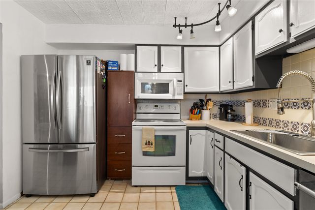 1100 50th Street 1105, West Des Moines, IA 50266