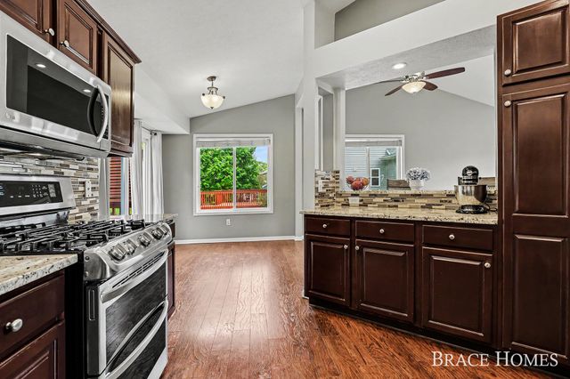 5453 Hartfield Court Se, Ada Twp, MI 49301