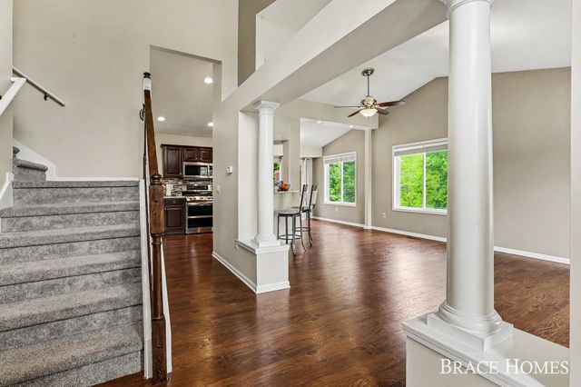 5453 Hartfield Court Se, Ada Twp, MI 49301