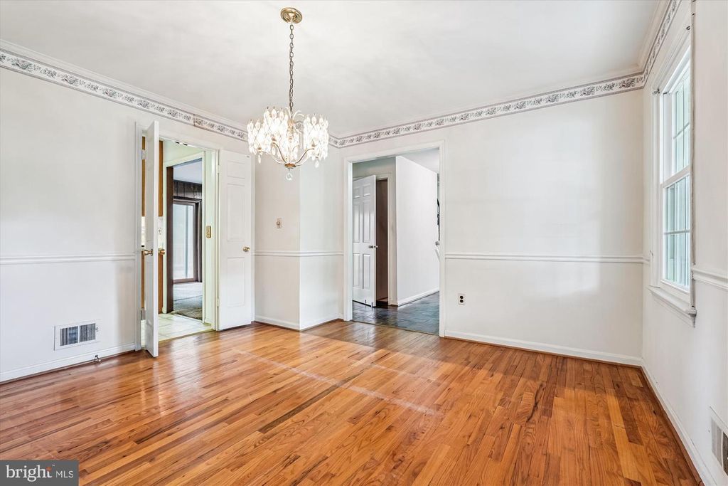 Image 23 of property listing at 13708 TURNMORE RD, Silver Spring, MD 20906