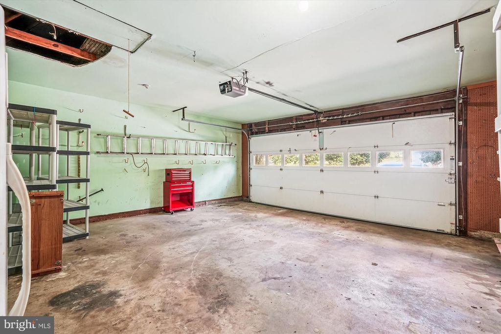 Image 36 of property listing at 13708 TURNMORE RD, Silver Spring, MD 20906