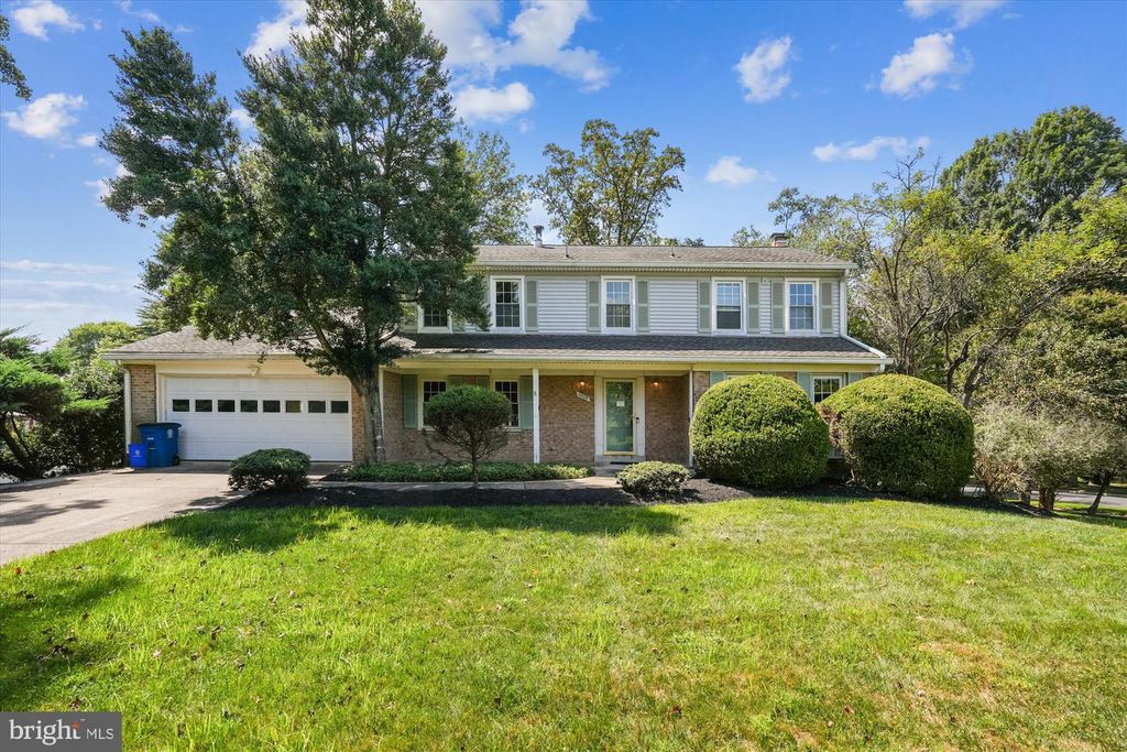 Image 4 of property listing at 13708 TURNMORE RD, Silver Spring, MD 20906