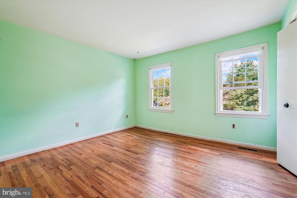 Image 46 of property listing at 13708 TURNMORE RD, Silver Spring, MD 20906