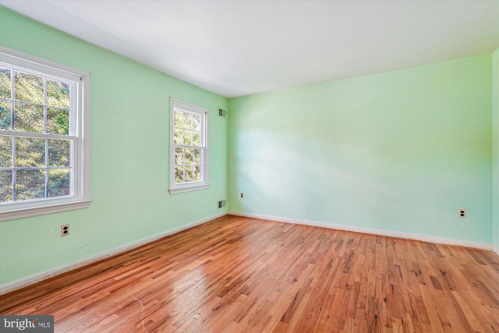 Image 48 of property listing at 13708 TURNMORE RD, Silver Spring, MD 20906