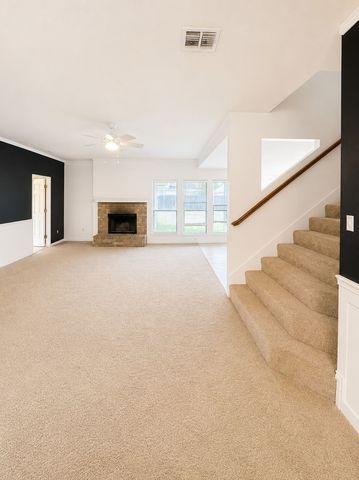 825 Forest Heights Drive, Fort Worth, TX 76036