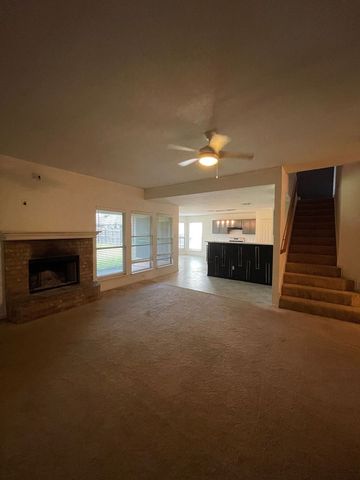825 Forest Heights Drive, Fort Worth, TX 76036