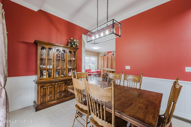 33 River Heights Blvd, Taylorsville, KY 40071