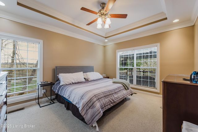 33 River Heights Blvd, Taylorsville, KY 40071