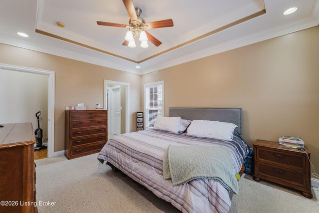 33 River Heights Blvd, Taylorsville, KY 40071