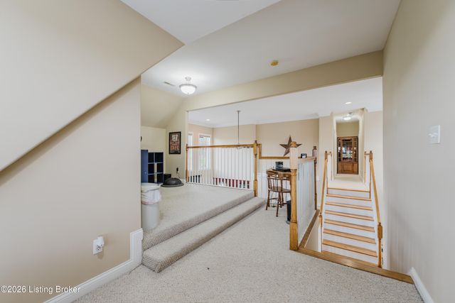 33 River Heights Blvd, Taylorsville, KY 40071