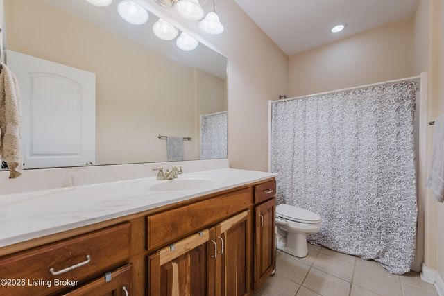 33 River Heights Blvd, Taylorsville, KY 40071