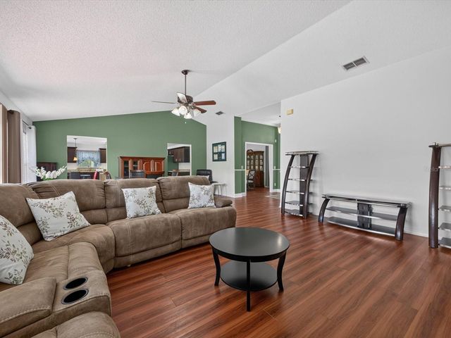 417 RIO GRANDE COURT, Kissimmee, FL 34759