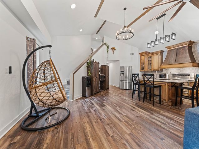 1556 Hamilton Dairy, Hot Springs, AR 71901