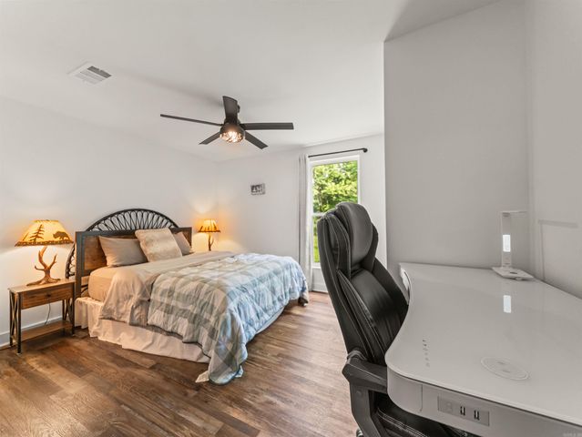 1556 Hamilton Dairy, Hot Springs, AR 71901