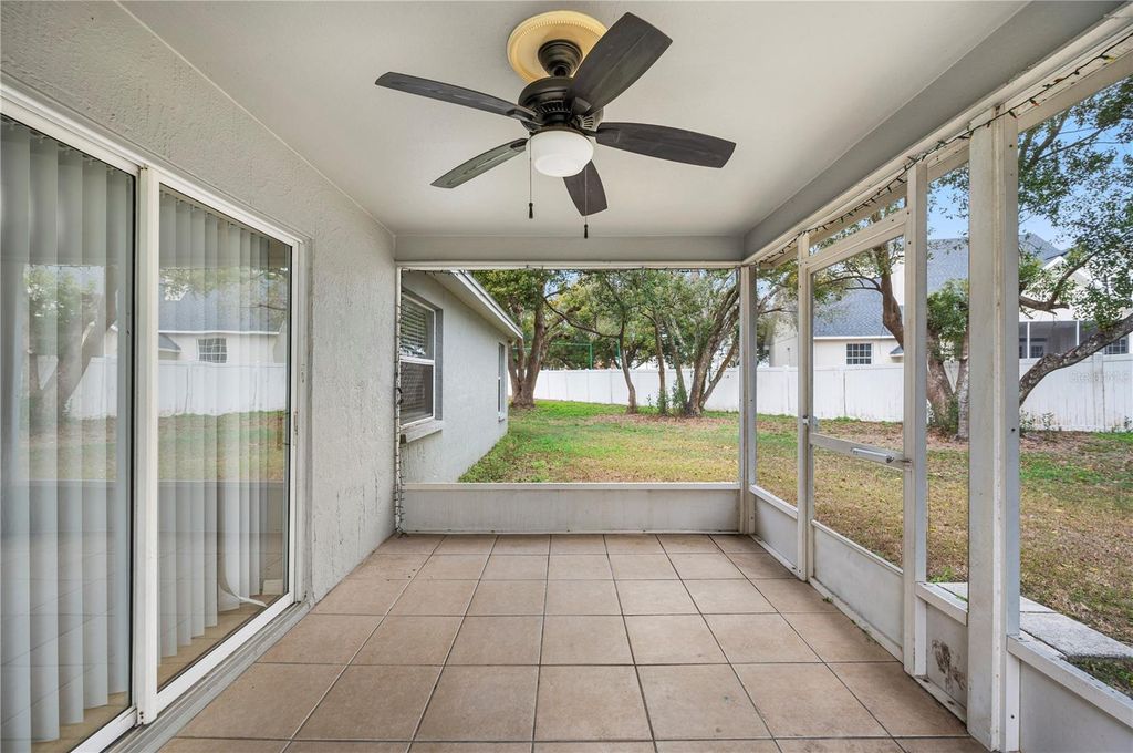 Image 29 of property listing at 5304 RAY PLACE, Lakeland, FL 33813