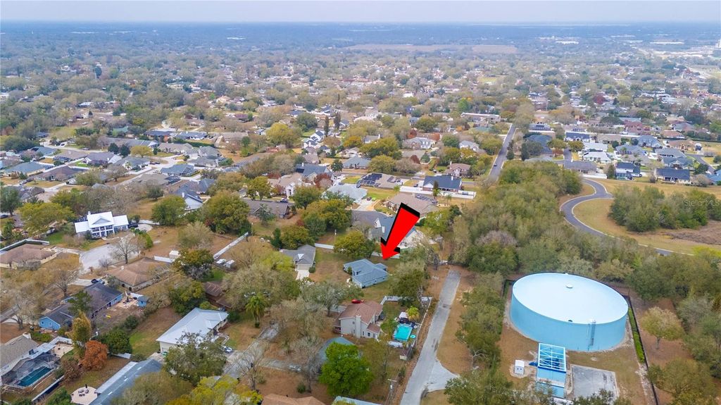 Image 41 of property listing at 5304 RAY PLACE, Lakeland, FL 33813