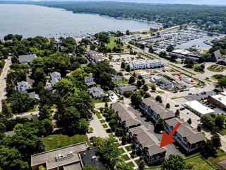 165 Second AVENUE, Fontana, WI 53125