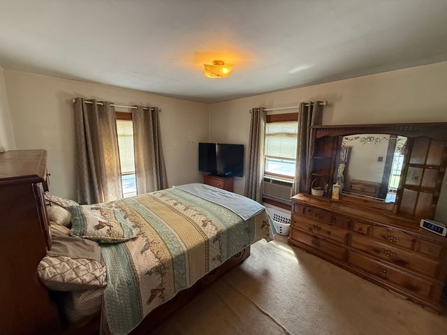 2528 Farnam Street, Davenport, IA 52803