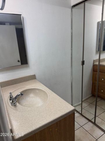 461 W HOLMES Avenue 331, Mesa, AZ 85210