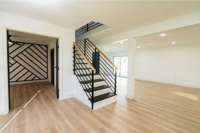 1402 Bayou Shore Drive, Galveston, TX 77551