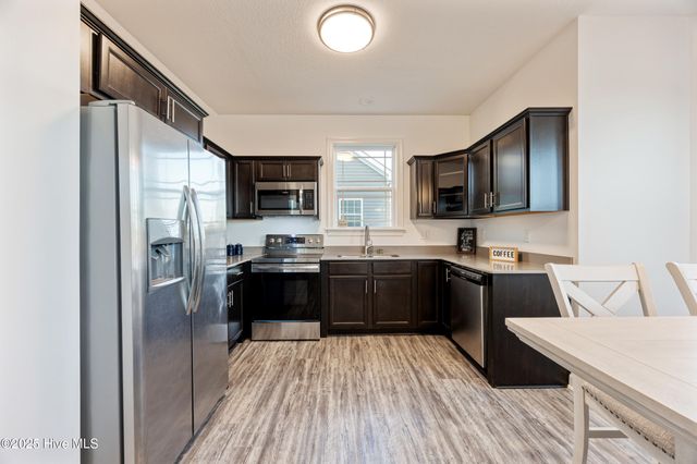 515 Millbrooke Circle, Elizabeth City, NC 27909